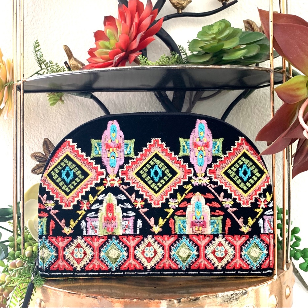NWOT Johnny Was Xander Jewelry Pouch